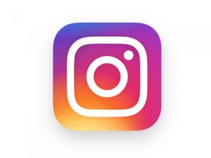 https://www.instagram.com/a_lapisazur/